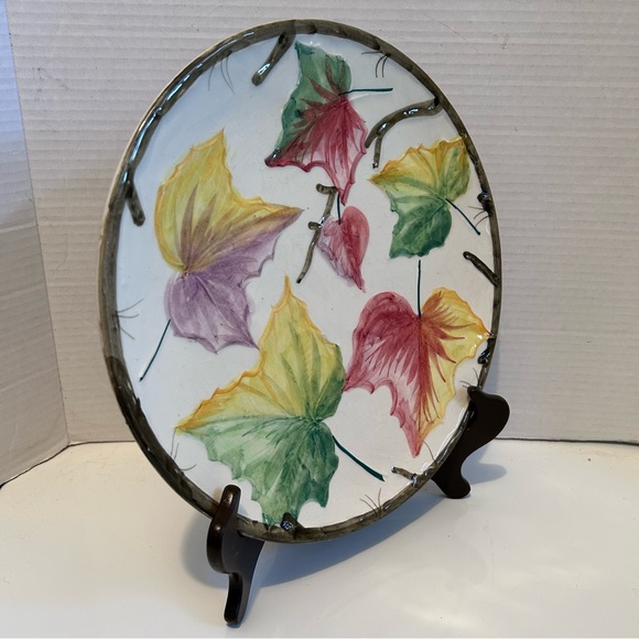Vintage Italian hand painted Ceramic Leaf/ Decorative Plate - Picture 3 of 11